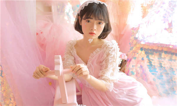 西乡供卵试管代怀生子多少钱？这一直是很多不孕不育家庭关注的话题。在中国，不孕不育的发生率越来越高，根据《中国不孕不育现状调研报告》显示，育龄夫妇的不孕不育率从20年前的3%增长至现在的12.5%-18.2%，患者人数高达6000万以上。在这样的背景下，许多家庭通过供卵试管来实现自己的生育梦想。那么，供卵试管代怀生子的费用到底是多少呢？